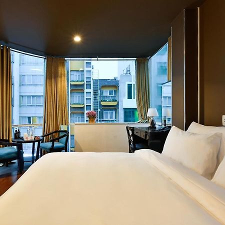 The Noble Swan Hotel New World Ho-Chi-Minh-Stadt Exterior foto