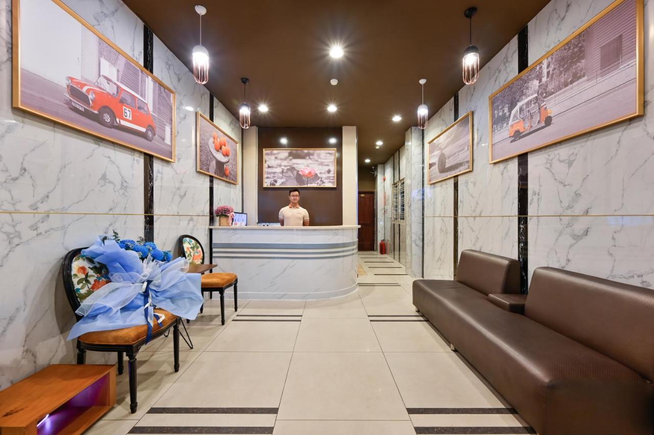 The Noble Swan Hotel New World Ho-Chi-Minh-Stadt Exterior foto