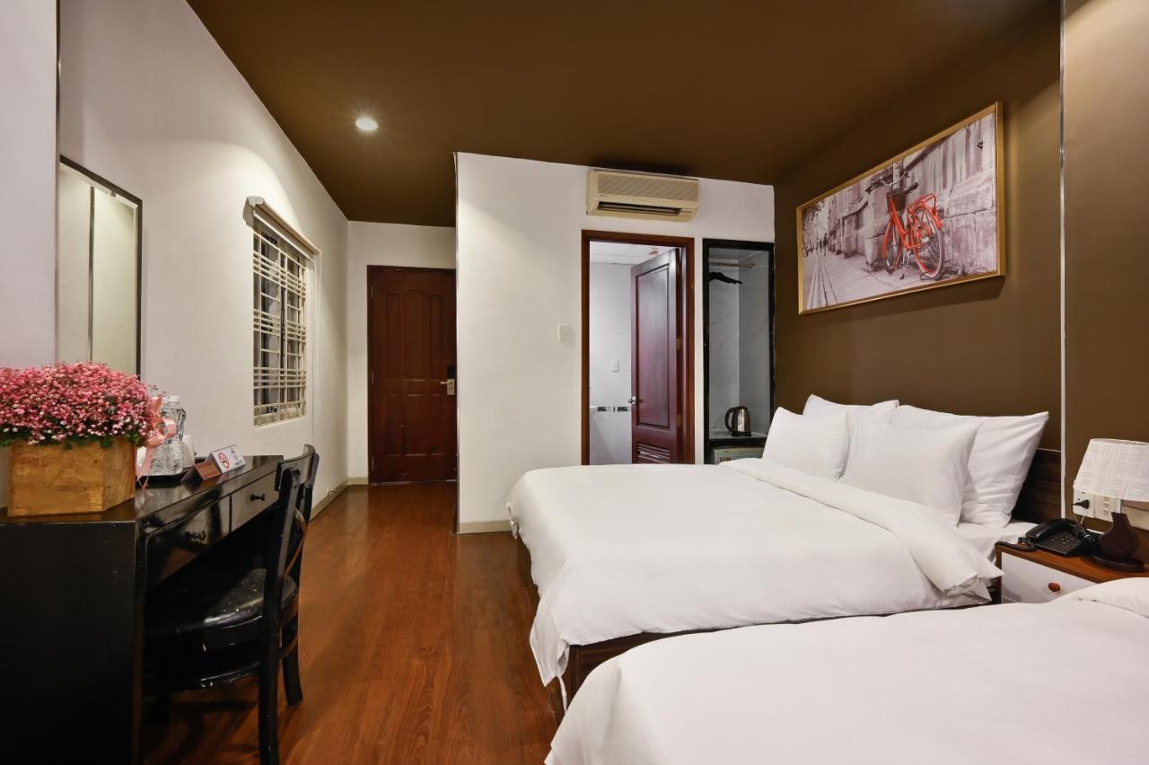 The Noble Swan Hotel New World Ho-Chi-Minh-Stadt Exterior foto